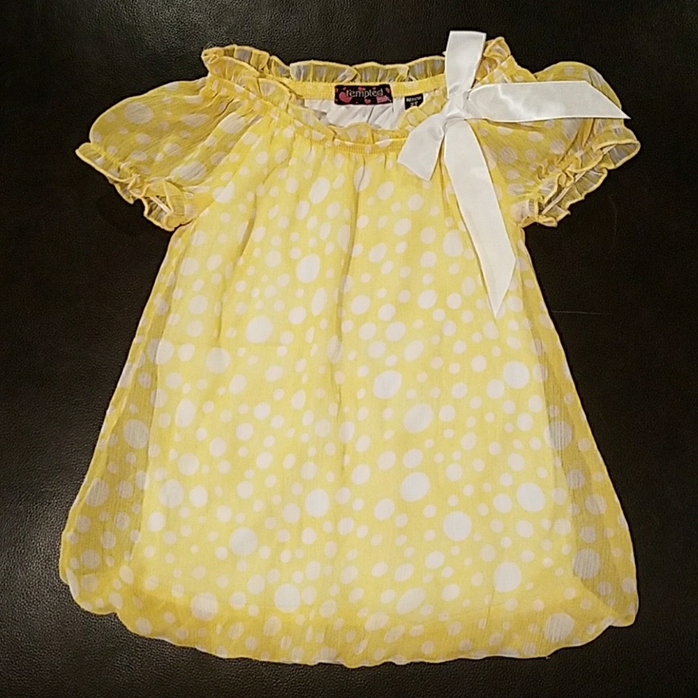 NWOT Tempted Girls Bell Top - Size 2T